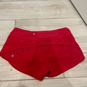 Lulu lemon speed up low rise shorts